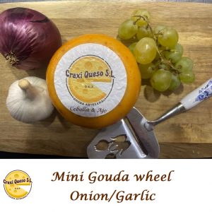 Gouda farmer's mini cheese wheel with onion and garlic, raw milk Gouda cheese with onion & garlic