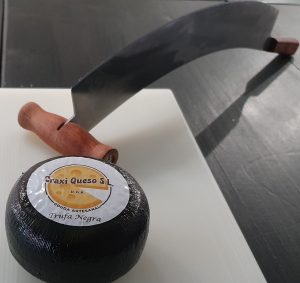 Artisanal Gouda truffle cheese - Craxi Gouda with Black Summer Truffle